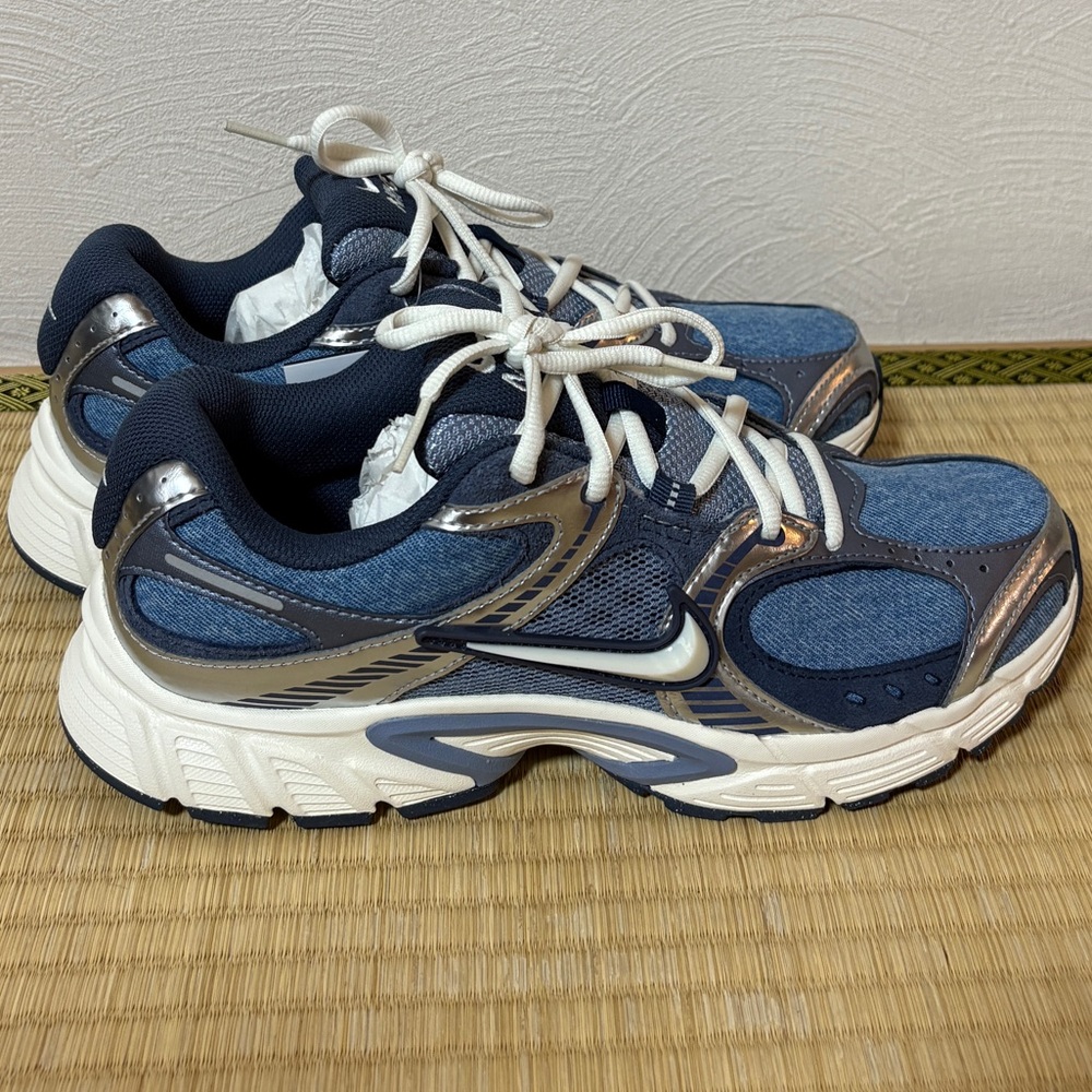Nike V5 RNR SE Denim